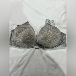 PINK VS Victoria Secret bra light grey gray lightest lined 42C